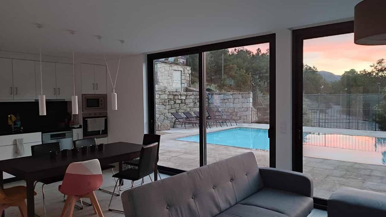 Casa Fraga Do Suadouro